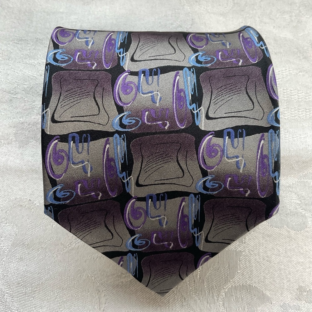 Vtg 100% Silk Neck Tie  "THE BEATLES- WHEN I'M SIXTY- FOUR" 3.75" X 56" in.